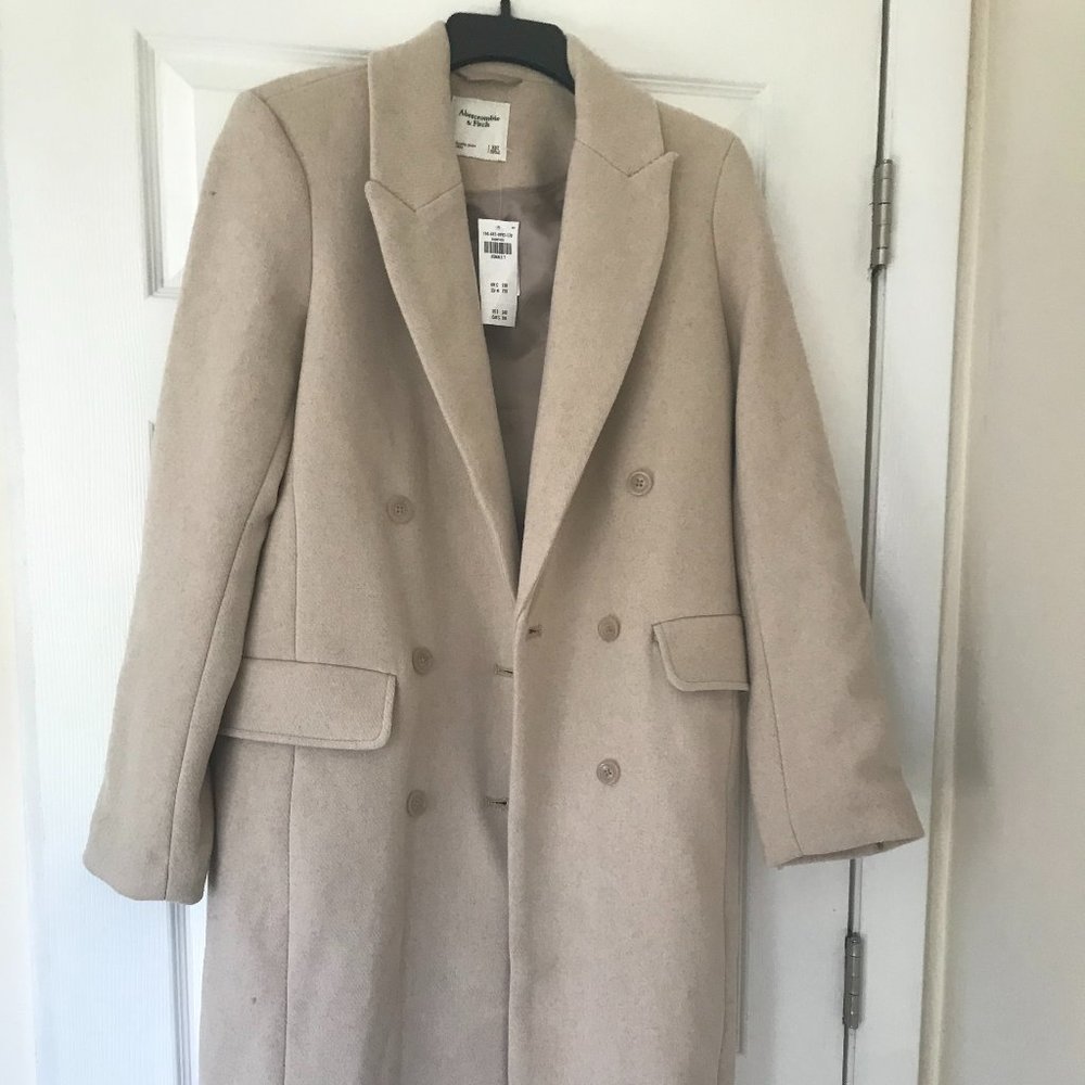 NWT Abercrombie & Fitch Coat